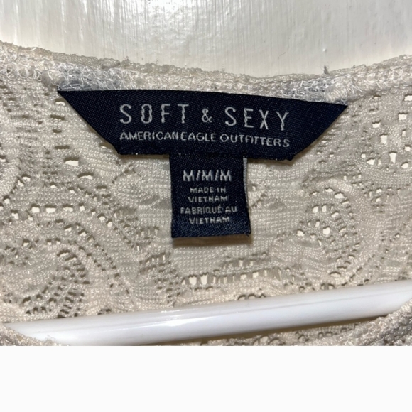 Ivory Lace American Eagle tank - Size Medium - Picture 4 of 4